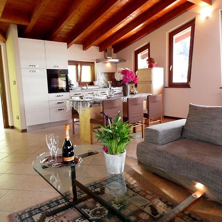 Villa In Pisogne With Pool Garden And Lake View Екстериор снимка