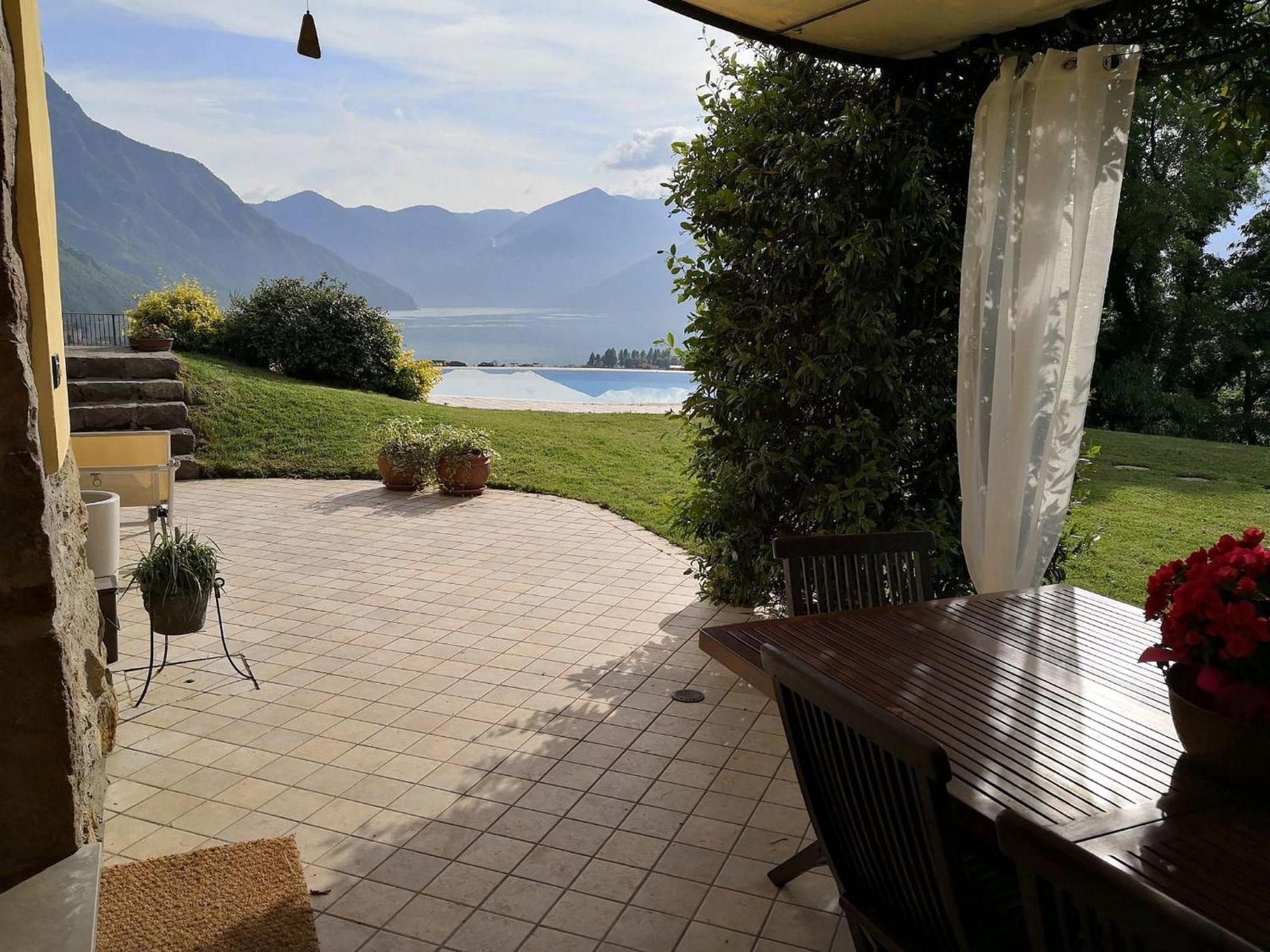 Villa In Pisogne With Pool Garden And Lake View Екстериор снимка