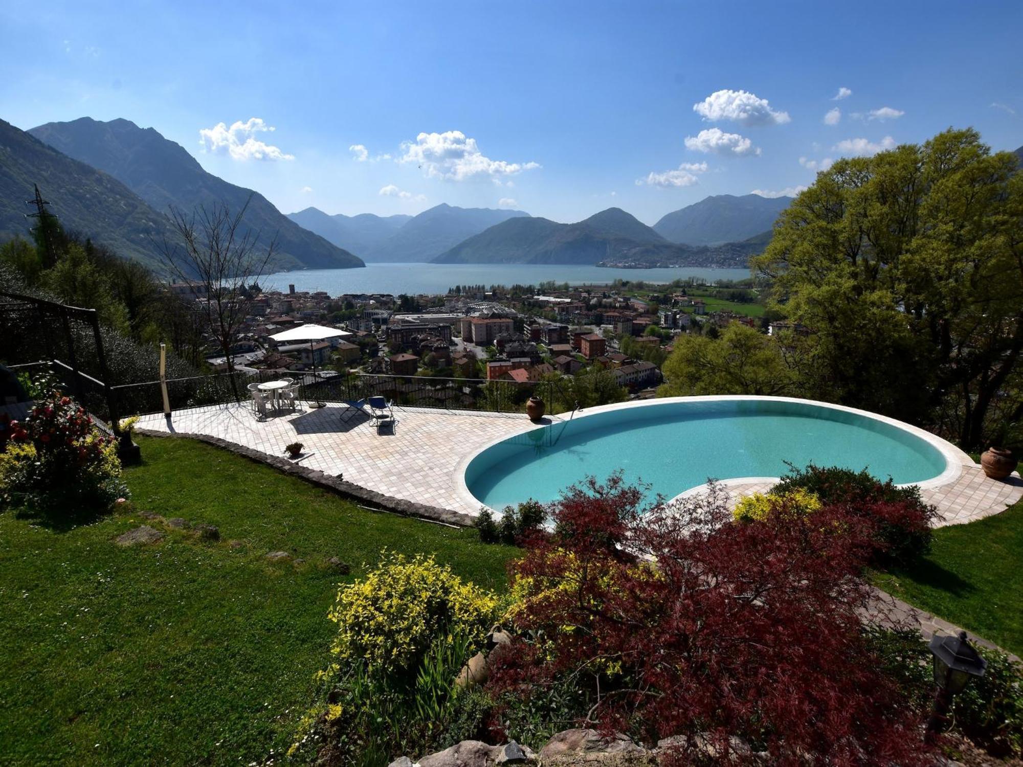 Villa In Pisogne With Pool Garden And Lake View Екстериор снимка