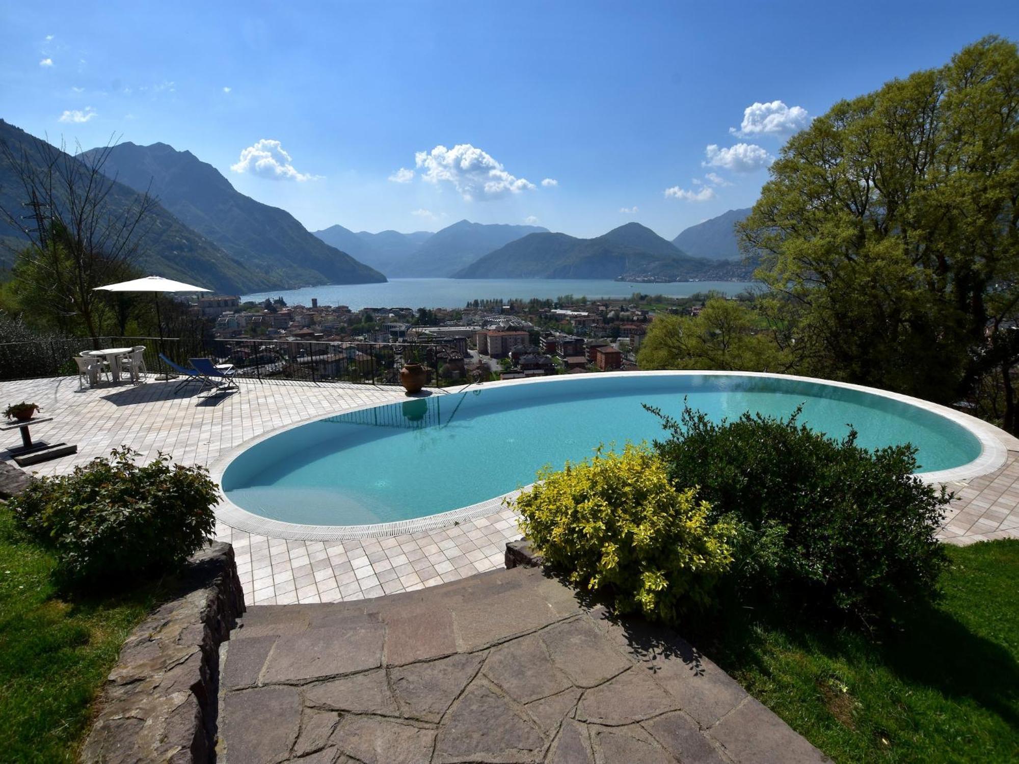 Villa In Pisogne With Pool Garden And Lake View Екстериор снимка
