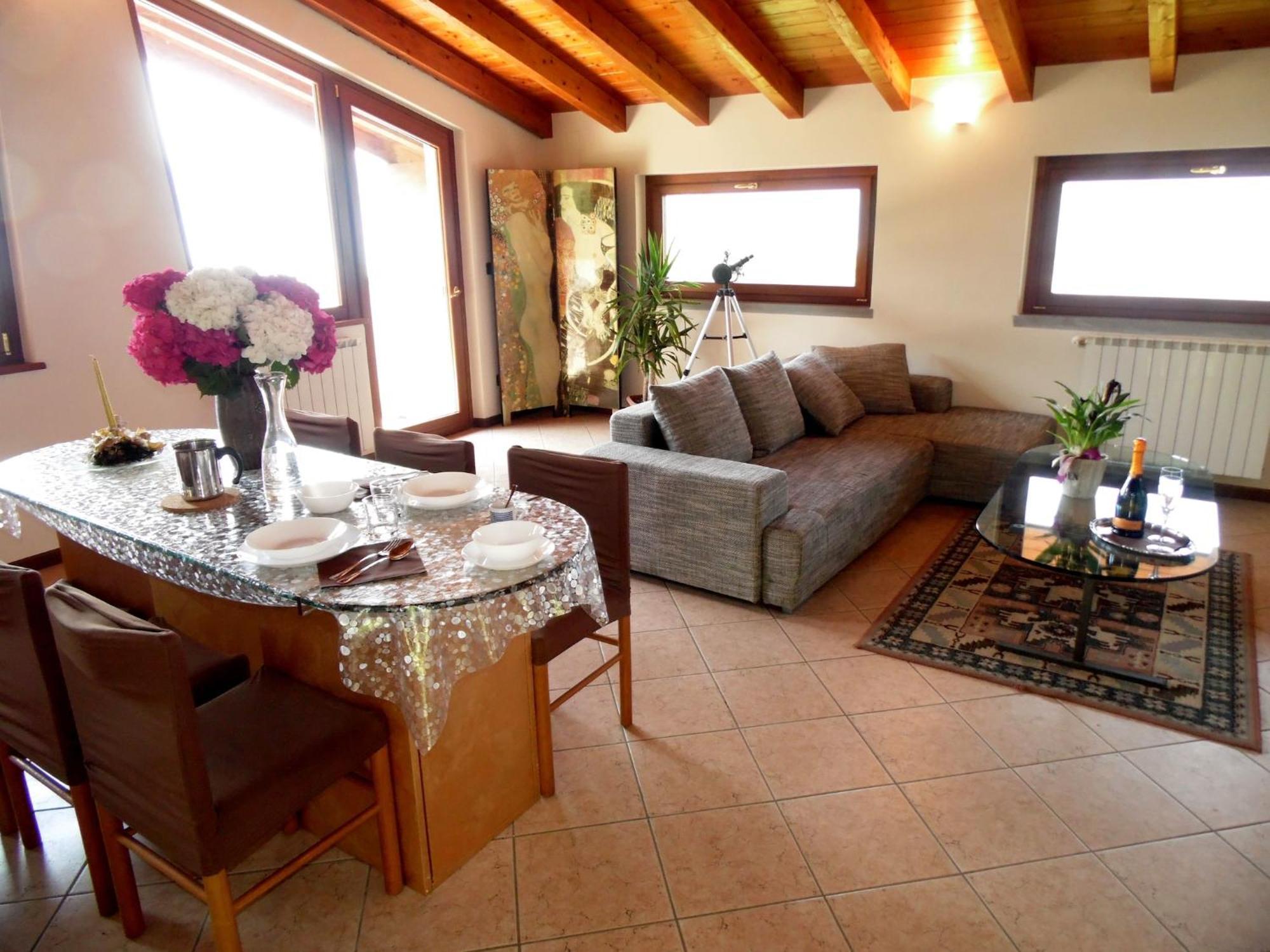 Villa In Pisogne With Pool Garden And Lake View Екстериор снимка